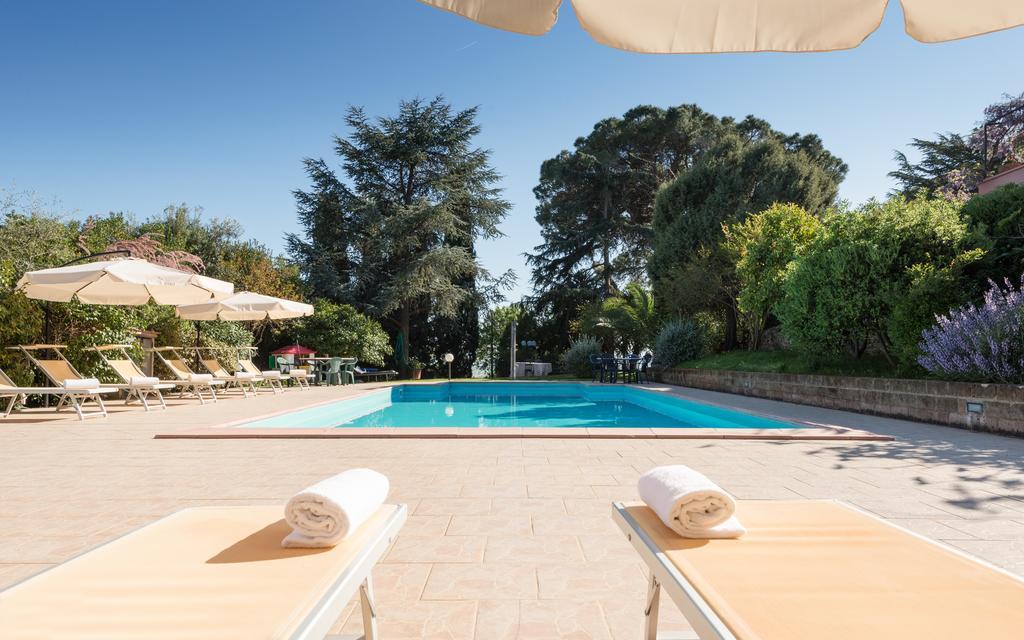 B&B Villa Il Poggetto Venturina Terme Eksteriør billede